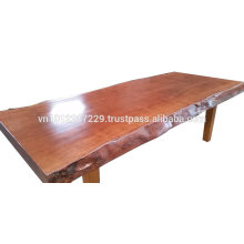 Table en bois massif et dur - Merbau